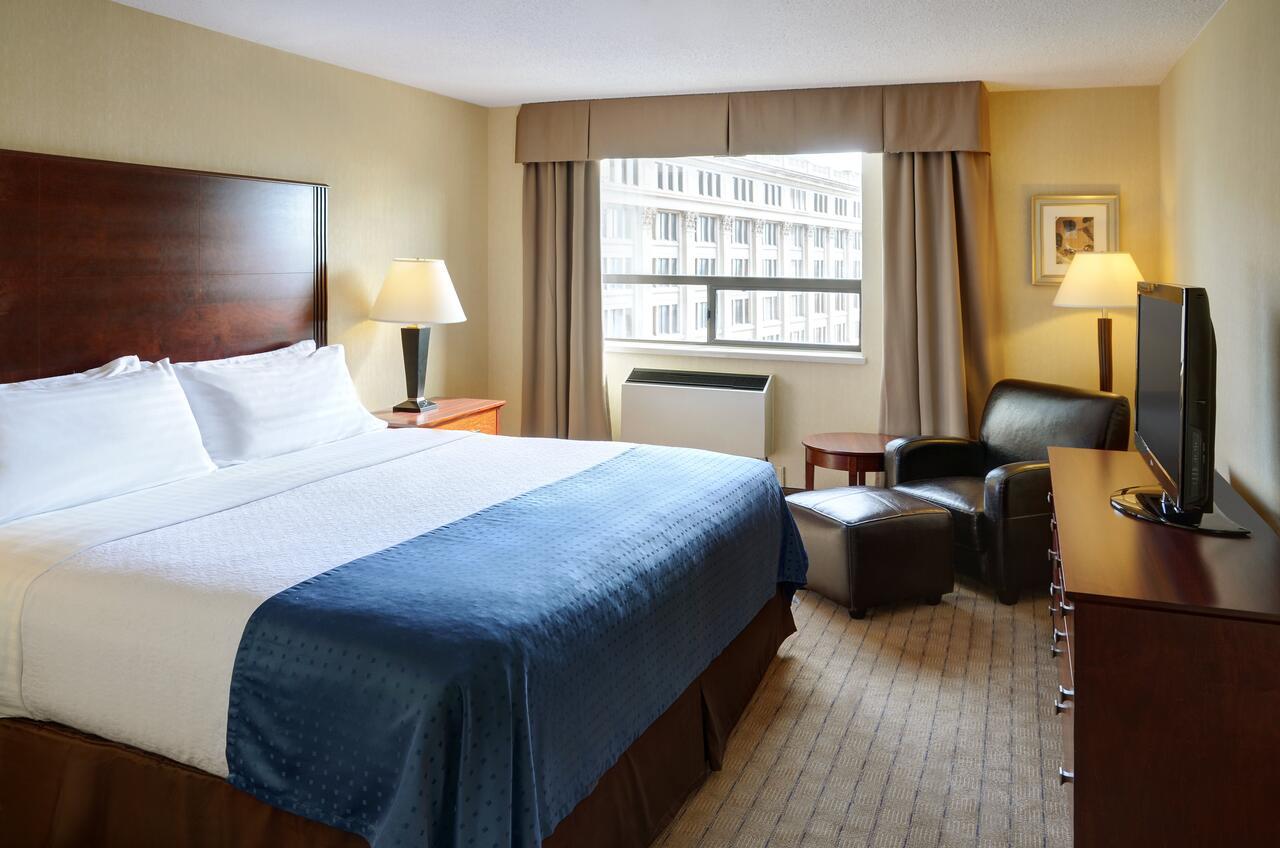 Holiday Inn & Suites Winnipeg Downtown By Ihg Exterior foto